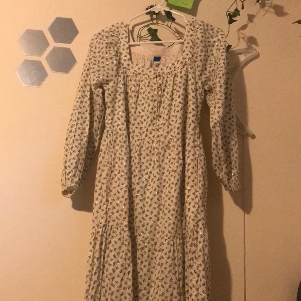 Old navy christmas dress with gold accents